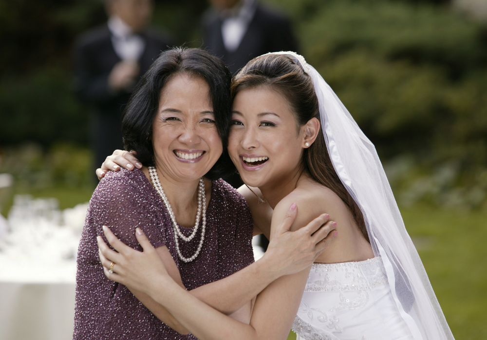 9 Ways to be the Best Mother of the Bride