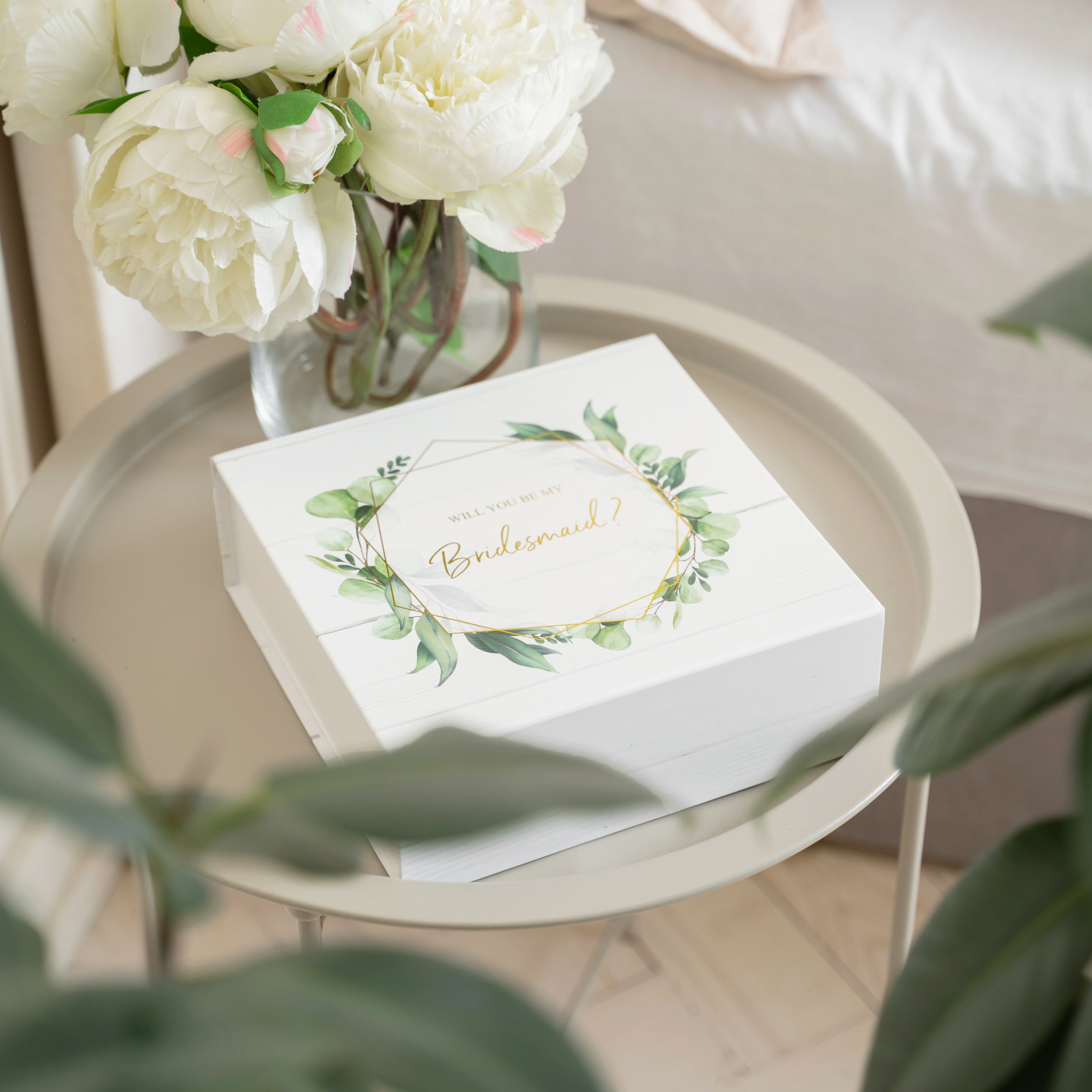bridesmaid proposal succulent Green Leaf Bridesmaid Proposal Box – Charvoria